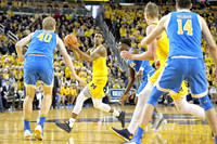 Charles Matthews (1) and Moritz Wagner (13)
