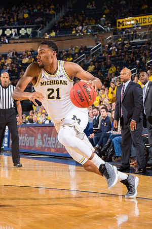 Zak Irvin (21)