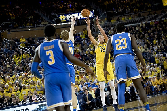 Moritz Wagner (13)
