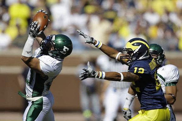 Roy Roundtree (12)