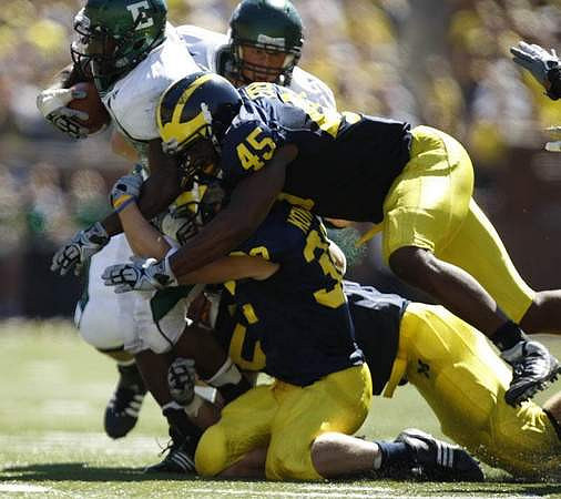 Obi Ezeh (45) and Jordan Kovacs (32)