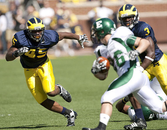 Obi Ezeh (45) and Stevie Brown (3)