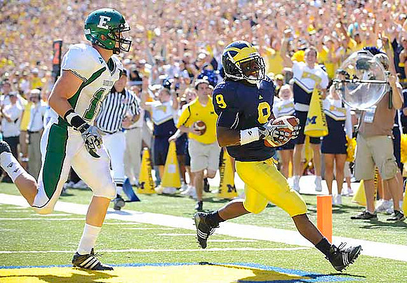 Martavious Odoms (9)