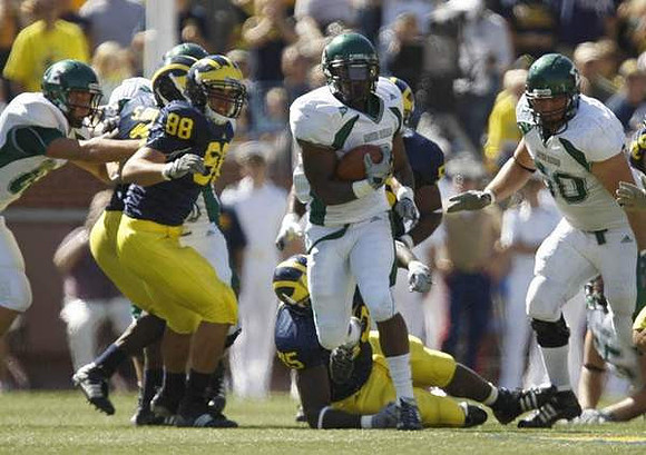Stevie Brown (3), Craig Roh (88), and Brandon Graham (55)