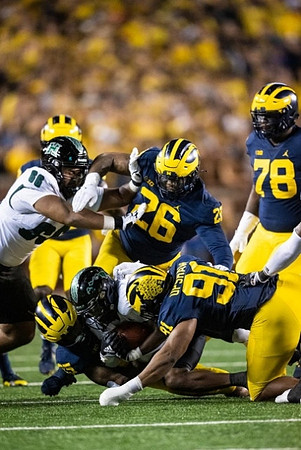 Rayshaun Benny (26), Taylor Upshaw (91), and Kenneth Grant (78)