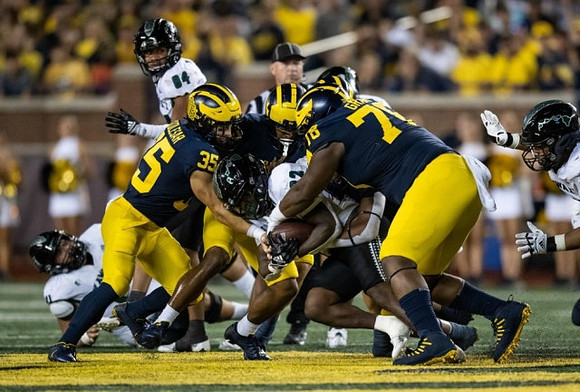 Caden Kolesar (35) and Kenneth Grant (78)