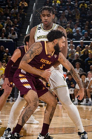 Tarris Reed Jr. (32)