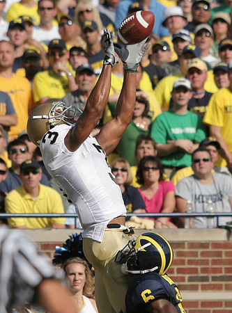 Donovan Warren (6)