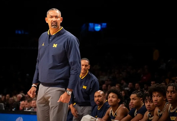 Juwan Howard, Howard Eisley, and Saddi Washington