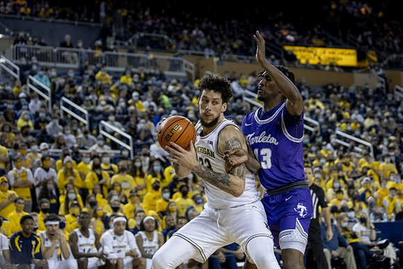 Brandon Johns Jr. (23)