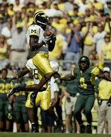 Braylon Edwards (1) and Tim Massaquoi (88)