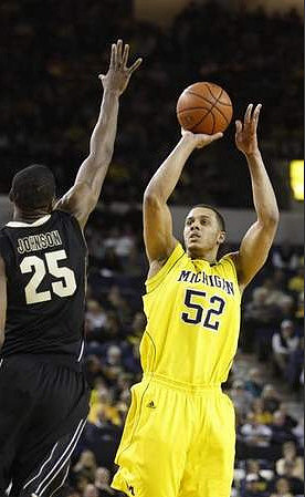 Jordan Morgan (52)