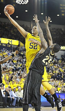 Jordan Morgan (52)