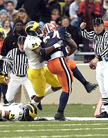 Ernest Shazor (25) and Scott McClintock (36)