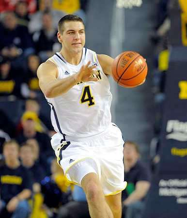 Mitch McGary (4)