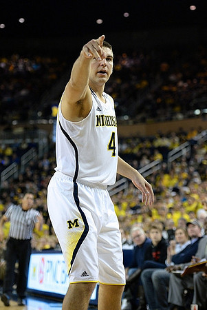 Mitch McGary (4)