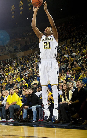 Zak Irvin (21)