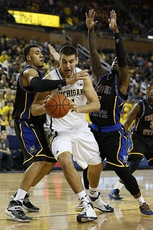Mitch McGary (4)