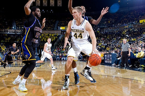 Brad Anlauf (14) and Max Bielfeldt (44)