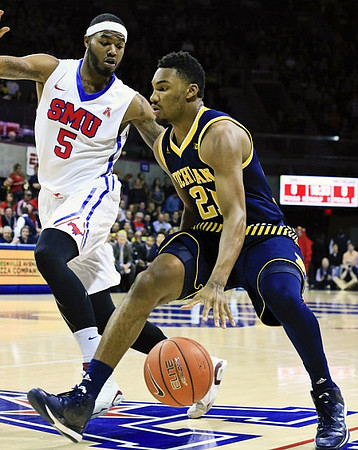 Zak Irvin (21)