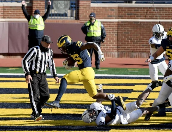 Hassan Haskins (25)