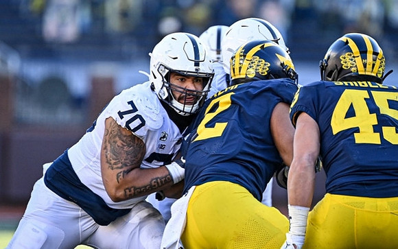 Carlo Kemp (2) and Adam Shibley (45)