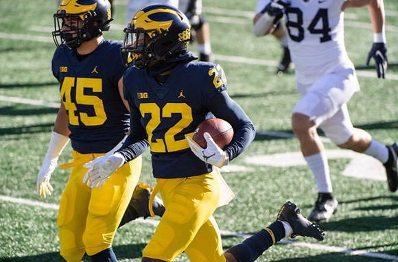 Adam Shibley (45) and Gemon Green (22)