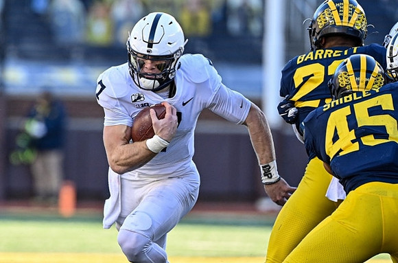 Adam Shibley (45) and Michael Barrett (23)