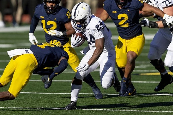 Makari Paige (7), Josh Ross (12), and Carlo Kemp (2)