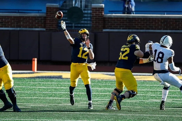 Cade McNamara (12) and Karsen Barnhart (52)