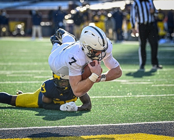 Hunter Reynolds (27)
