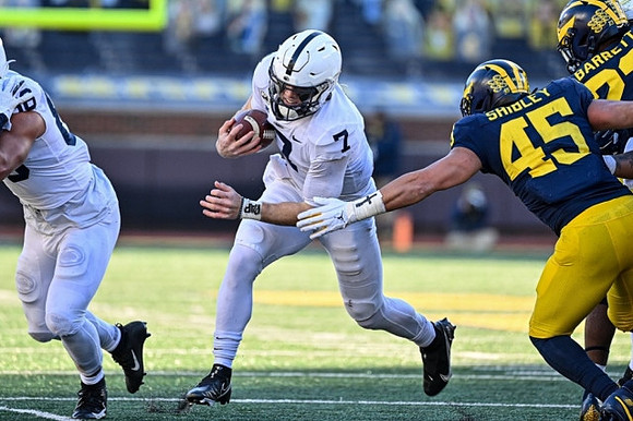 Adam Shibley (45) and Michael Barrett (23)