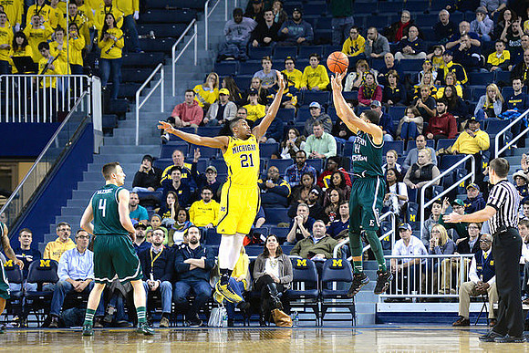 Zak Irvin (21)