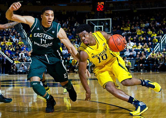 Derrick Walton Jr. (10)