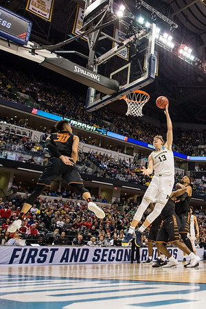 Moritz Wagner (13)