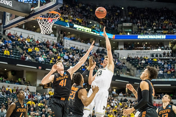 Moritz Wagner (13)