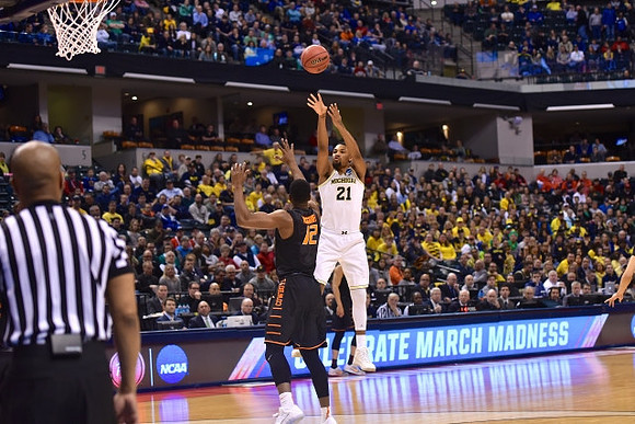 Zak Irvin (21)