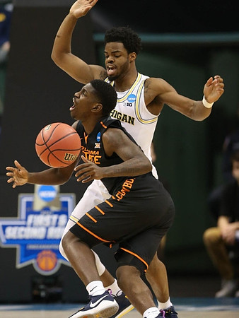 Derrick Walton Jr. (10)