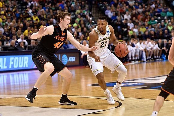 Zak Irvin (21)