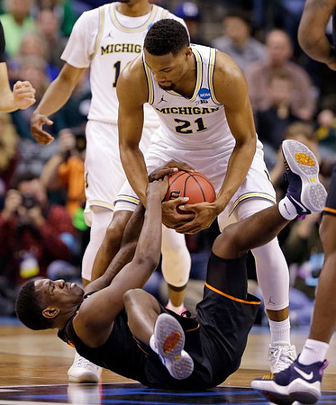 Zak Irvin (21)