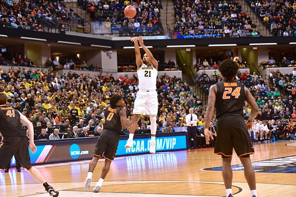 Zak Irvin (21)