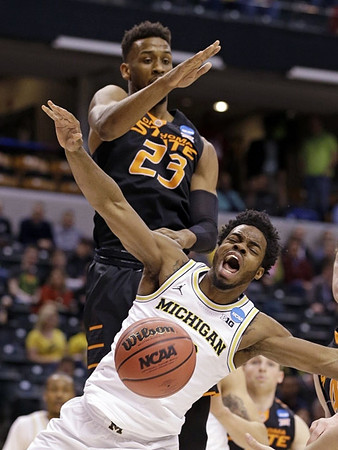 Derrick Walton Jr. (10)