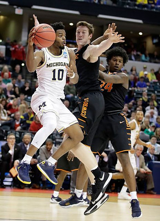 Derrick Walton Jr. (10)