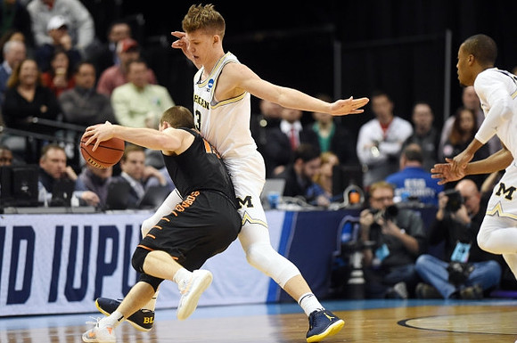 Moritz Wagner (13) and Muhammad-Ali Abdur-Rahkman (12)