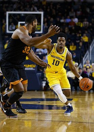 Derrick Walton Jr. (10)