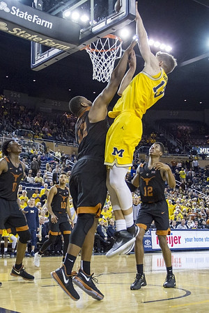 Moritz Wagner (13)