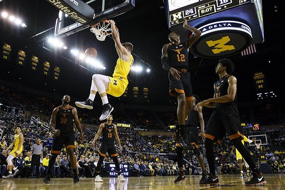 Moritz Wagner (13)