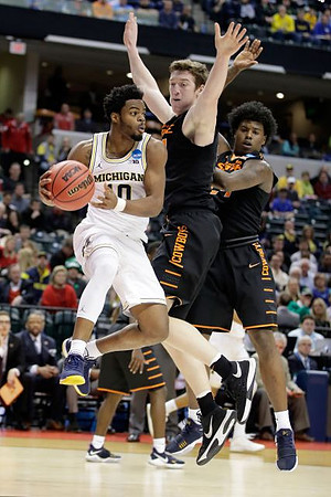 Derrick Walton Jr. (10)