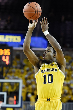 Derrick Walton Jr. (10)