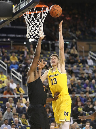 Moritz Wagner (13)